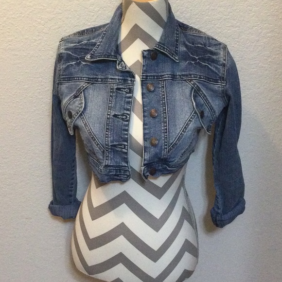 Rue21 Jackets & Blazers - Rue 21 denim jacket size Medium